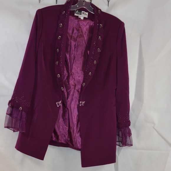 Ben Marc 3 pc Special Occasion/MOB/church Embellished Suit SZ 12 NWT - Picture 4 of 16